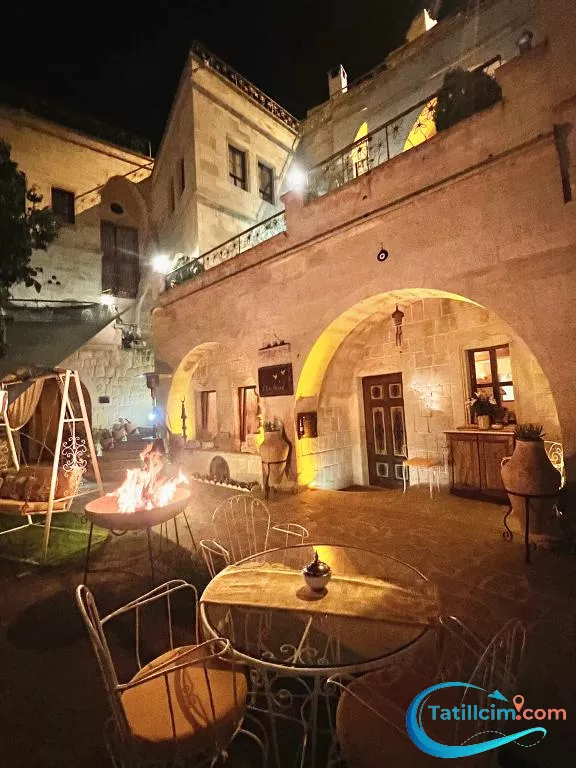 Tafoni Houses Cave Hotel