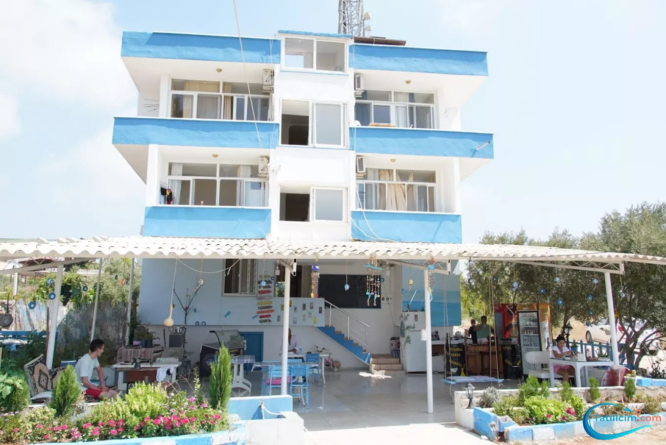 tatilcim.com Özgür Pansiyon Standart Oda Kara Manzaralı